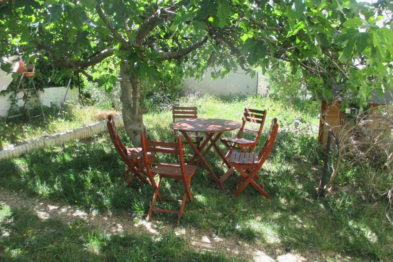 Les Pucines T2 Bas De Villa Six-Fours-les-Plages Oda fotoğraf